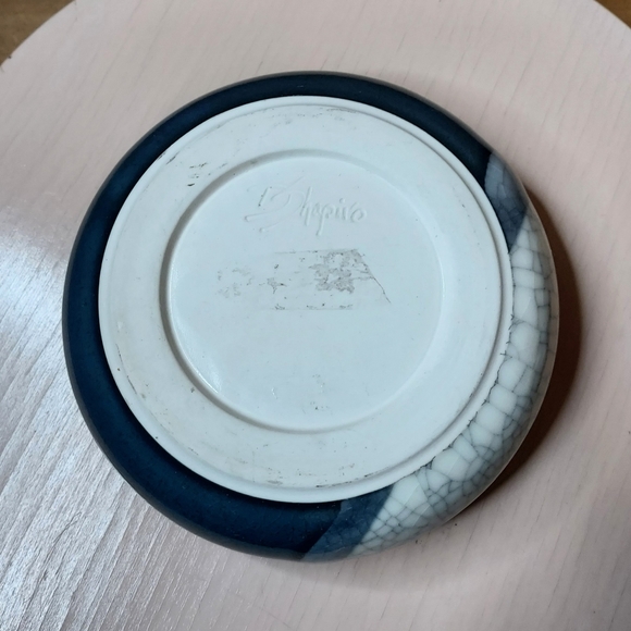 D SHAPIRO Pottery Pet Bowl - Picture 4 of 8